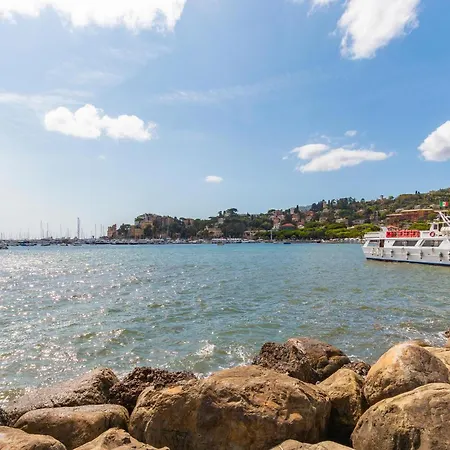 Cozy In With Wifi Appartement Rapallo