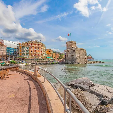 1 Bedroom Awesome In Διαμέρισμα *
