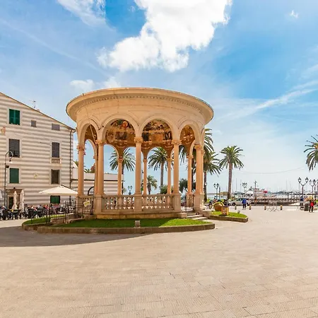 1 Bedroom Awesome In *
